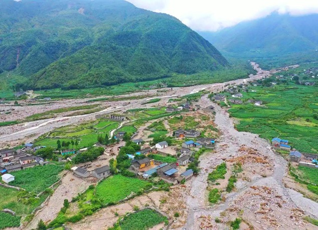 \tDebris Flow Monitoring And Early Warning System​