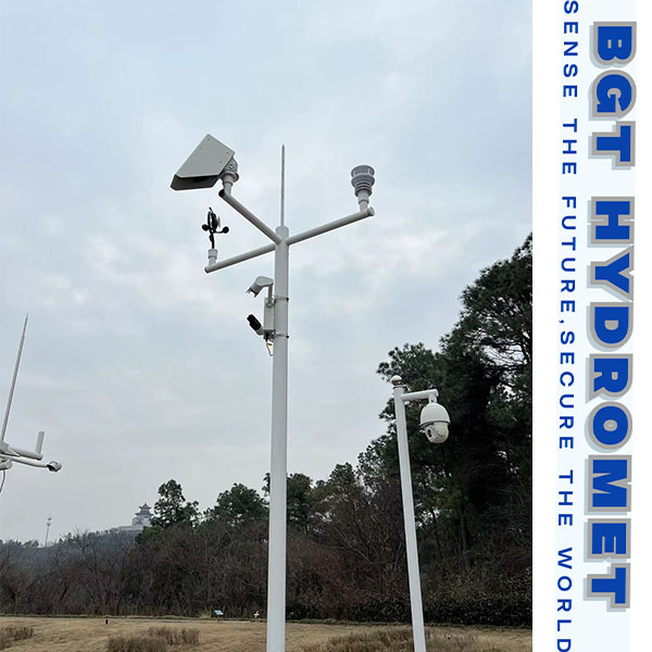 Smart IoTTraffic Weather Monitoring