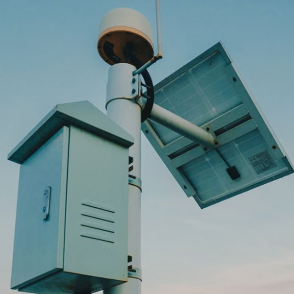 Compact Weather Monitoring System